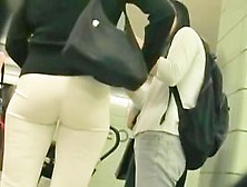 Hot Blonde In Tight White Pants In This Street Cam Video