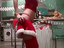 Asian Teen Shakes Her Ass During The Holiday Season