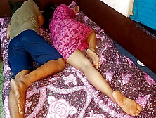 Fut Gyi Amma Ki Burr,  Desi Boy Share Bed With Stepmom In Dirty Hindi Voice