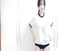 Bj뀨우- Korean Webcam Girl 1