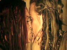 Eliza Taylor & Jessica Harmon Lesbian Sex In The 100 (No Music)