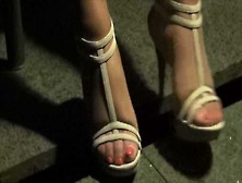 Classy Milf Kyra Shows Her Feet In Nylons - Tacamateurs