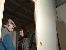 Papy Passe à La Vitesse Supérieur Avec Une Bonne S