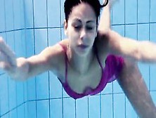 Hot Zlata Hot Got Freaky Into The Pool