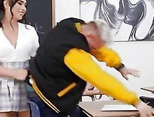 Ember Fiera Et Andrew Connor Buttfucking The Bully Tg